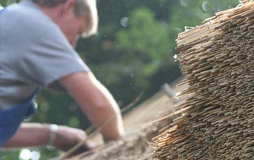 professional Walton On The Wolds thatchers